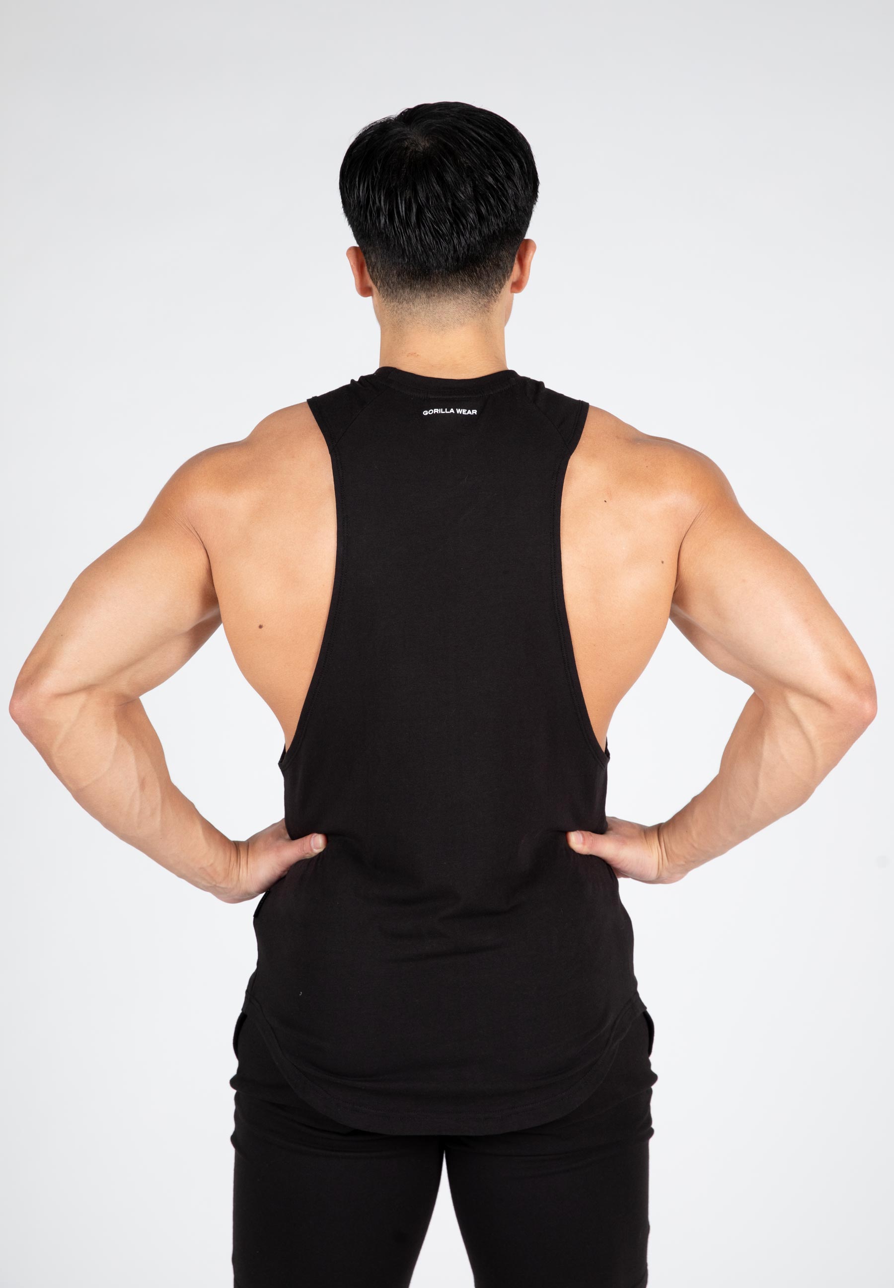 Milo Drop Armhole Tank Top Black musclemania.ps